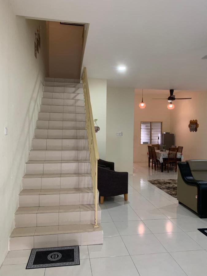 Zillqayyim Homestay Seri Iskandar Exterior foto